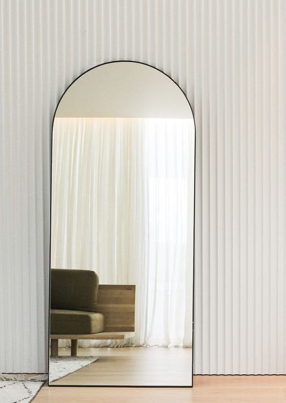 Gương viền inox trang trí phòng ngủ đẹp