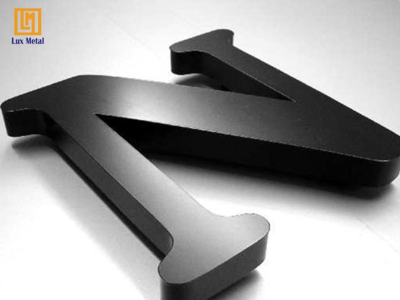 Chữ inox sơn tĩnh điện bền màu chống tác động môi trường