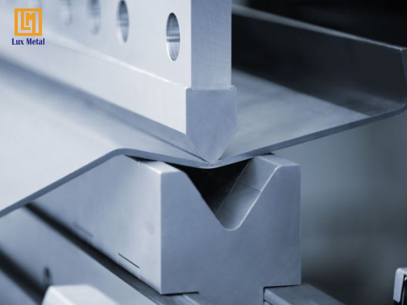 Gia công chấn dập inox theo yêu cầu